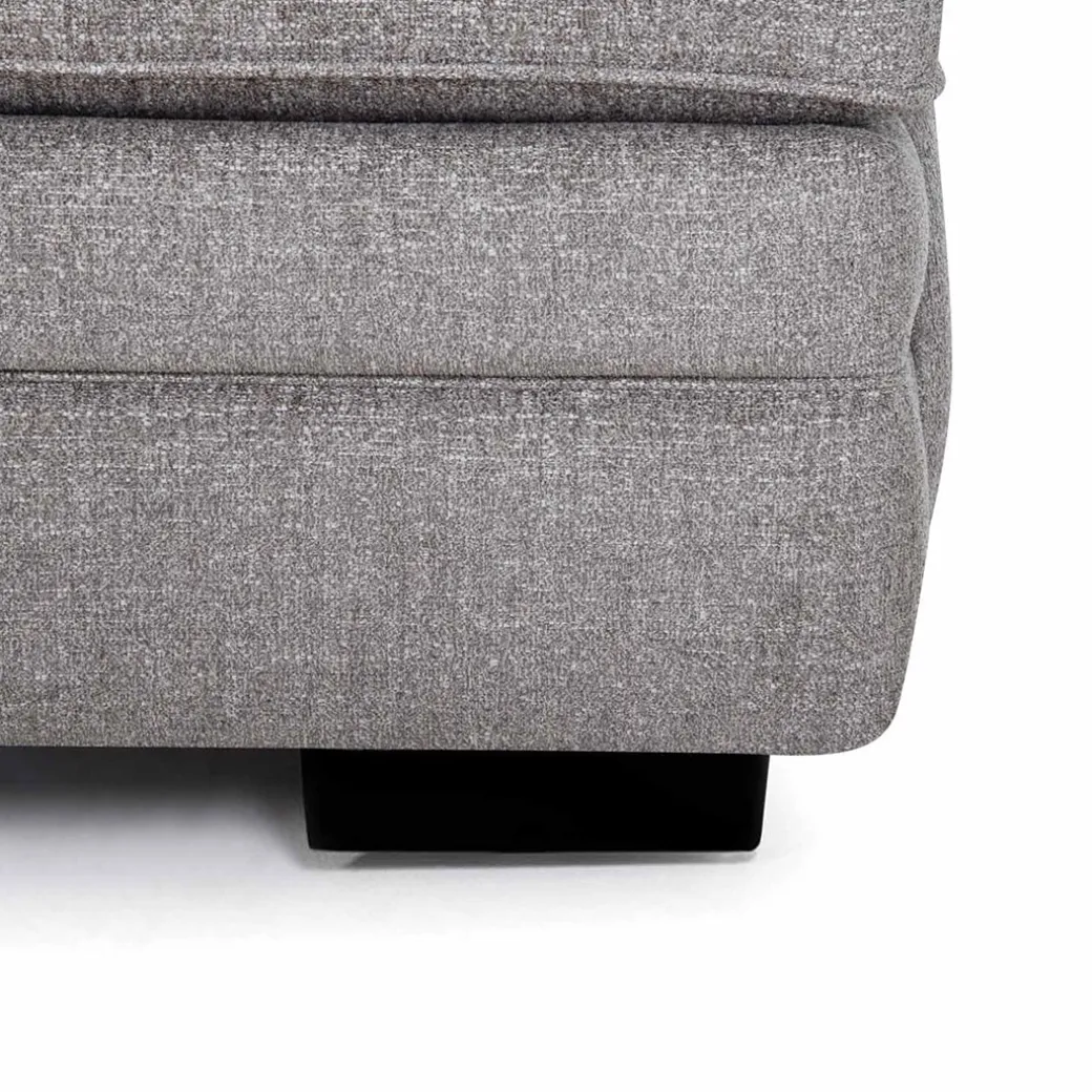 Ashton Loveseat
