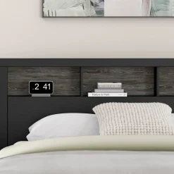 Broachmyn Black Bedroom Group with Mattress & Foundation - Queen