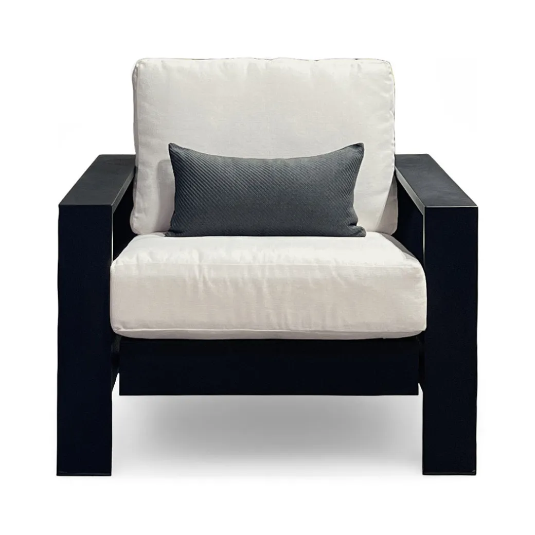 Newport Outdoor Chair
