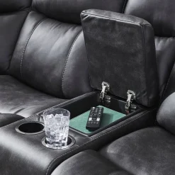 Perarrygin Reclining Sectional (2pc)