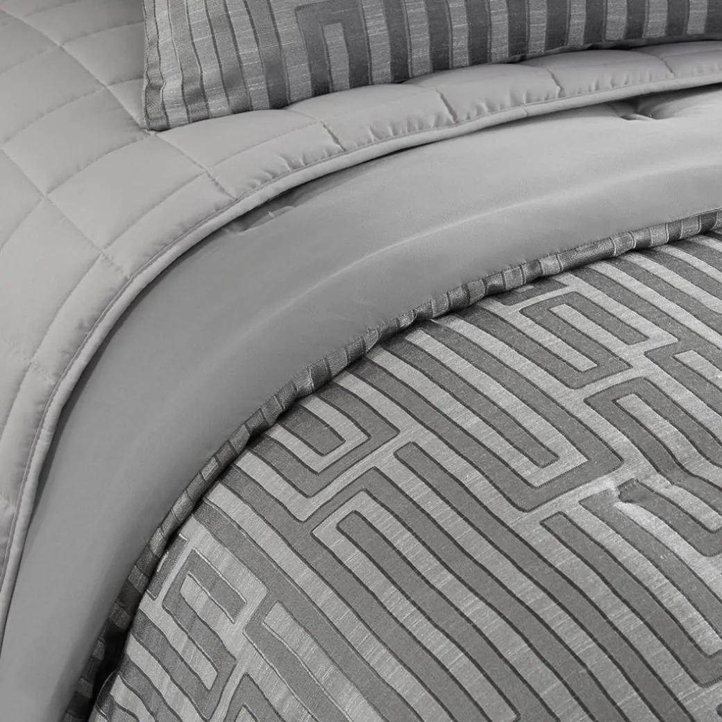 Royce Comforter Set