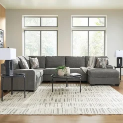 Seyler Sectional with Right Chaise