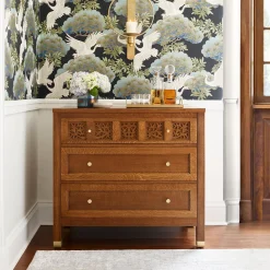 Surrey Hills Chest